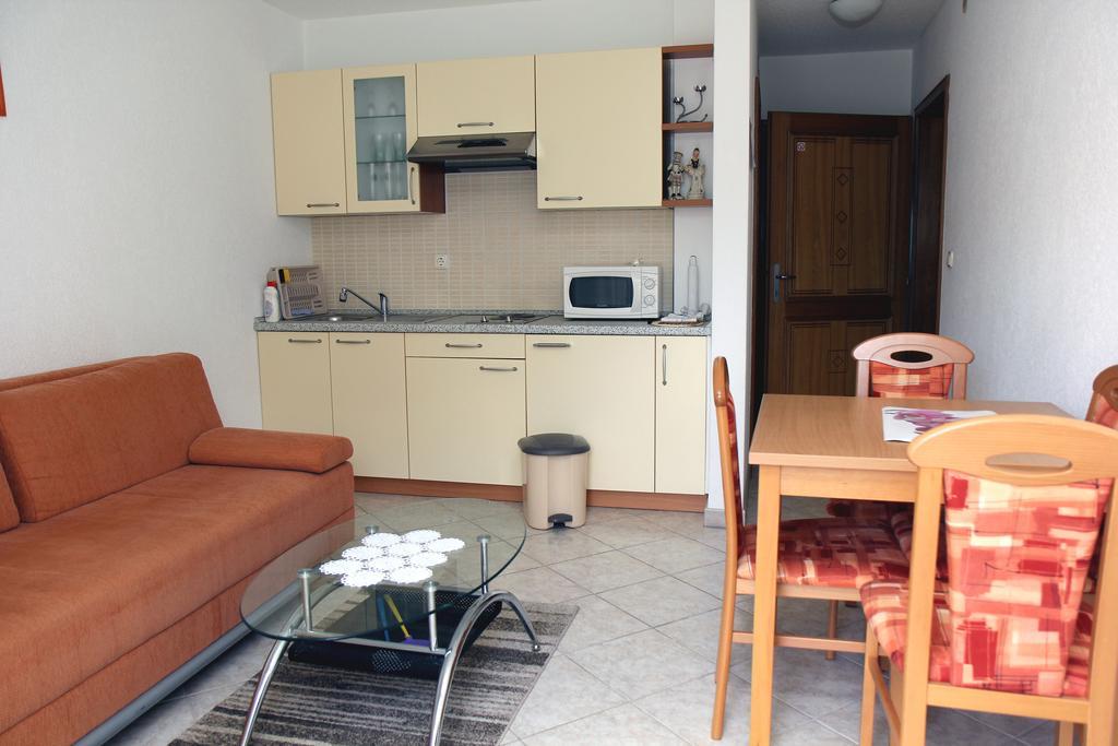 Apartments Kata Biograd Na Moru Ngoại thất bức ảnh