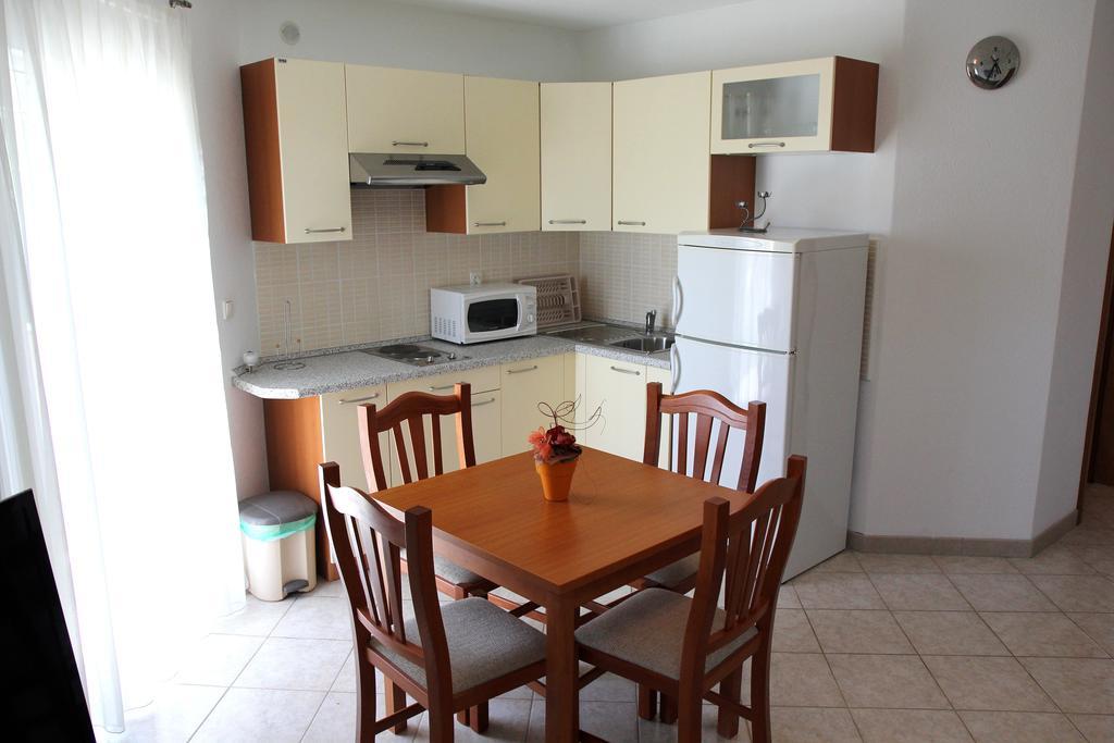 Apartments Kata Biograd Na Moru Ngoại thất bức ảnh