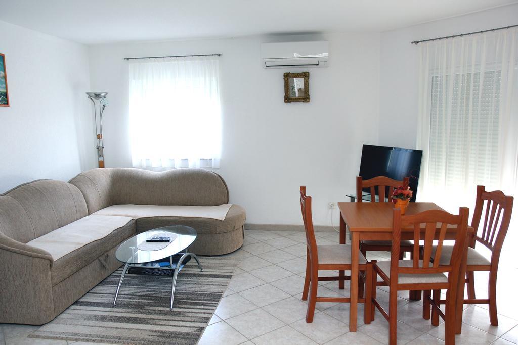 Apartments Kata Biograd Na Moru Ngoại thất bức ảnh