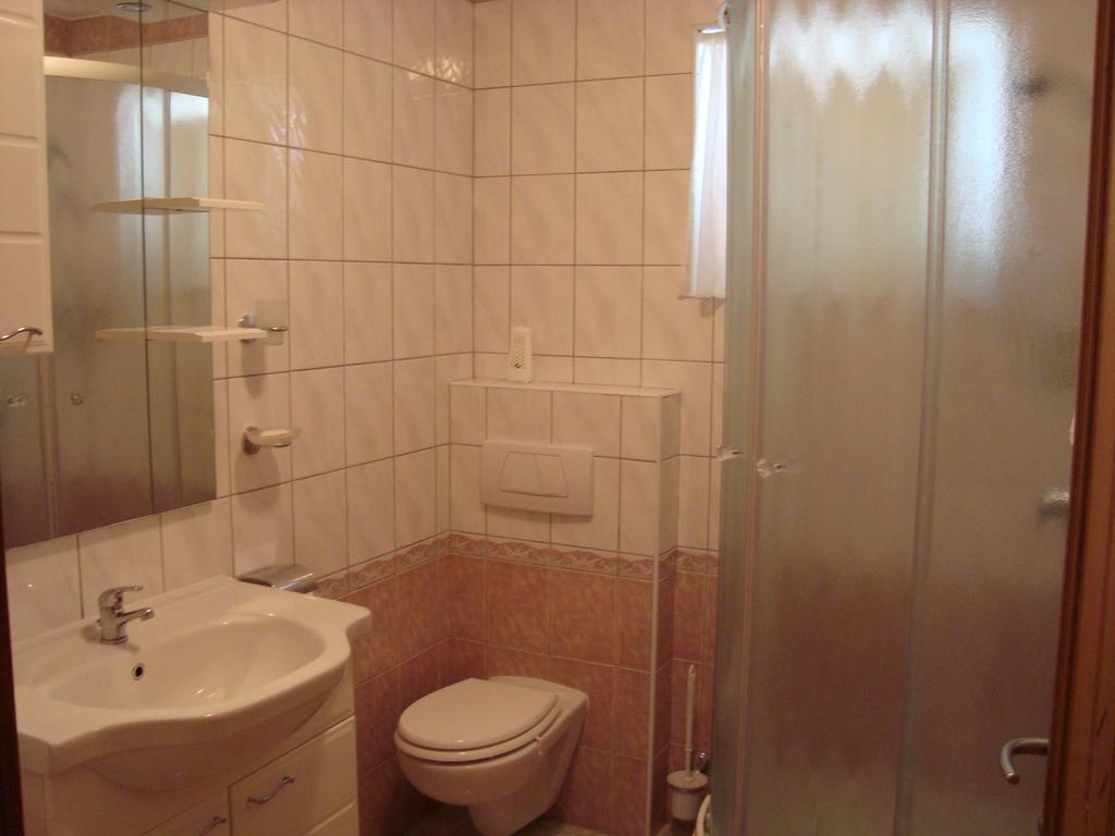 Apartments Kata Biograd Na Moru Ngoại thất bức ảnh